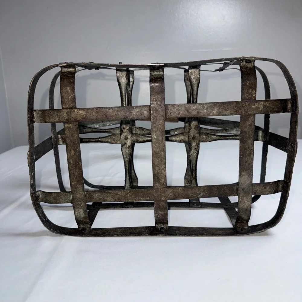 Vintage Metal Milk Bottle Carrier 6 Slot Caddy Rustic Farmhouse Wood Handle 12x8